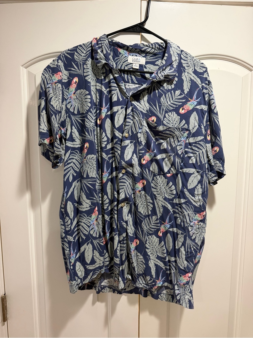 Kohl's Navy Tropical Print Button-Up Shirt with Pink & Green Parrot Accents
